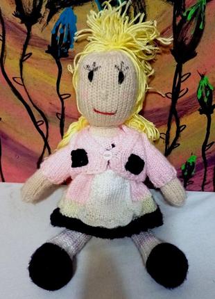 Вязаная кукла ручной работы 35см