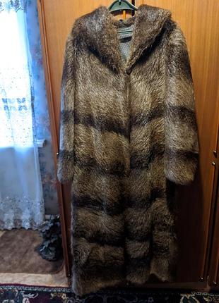 Шуба з хутра нутрії