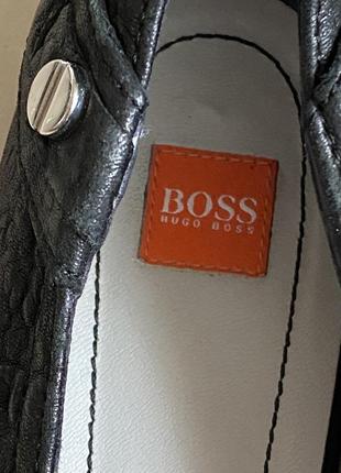 Туфельки шкіряні стильні модні оригінал hugo boss розмір 394 фото