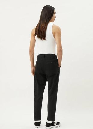 Прямі вкорочені лляні брюки штани weekday arbus twill trousers black3 фото