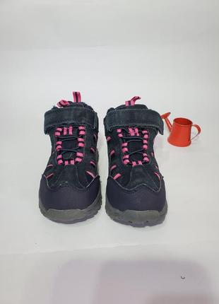 Треккинговые ботиночки на девочку от mountain warehouse1 фото