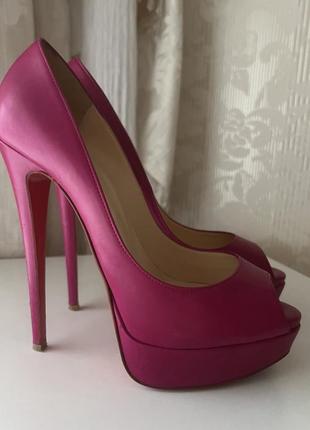 Туфли christian louboutin3 фото