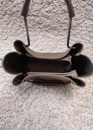 Сумочка с косметикой