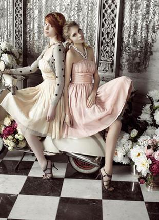 Ніжне коктейльне плаття kira plastinina