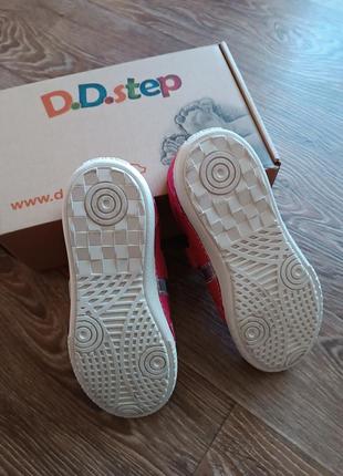 Нові шкіряні кросівки туфлі d.d.step 34 р. устілка 21 см4 фото