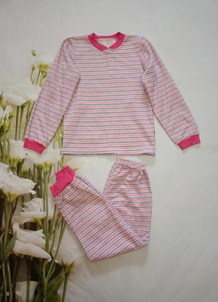 Пижамы на байке, размер на 116/122.