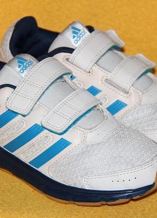 Кроссовки adidas р.31 стелька 19,5 см