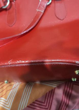 Каркасна містка червона сумка з середніми ручками червона шкіряна італія7 фото