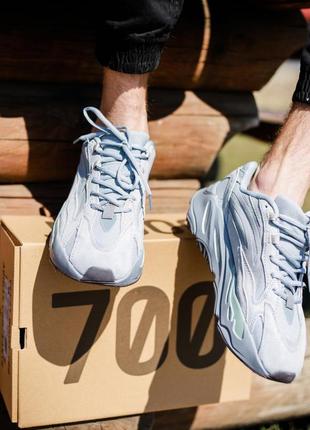 Кросівки adidas yeezy boost 700 v2 hospital blue кросівки1 фото