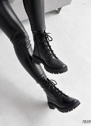 Черные натуральные кожаные зимние ботинки на шнурках шнуровке толстой подошве кожа зима9 фото