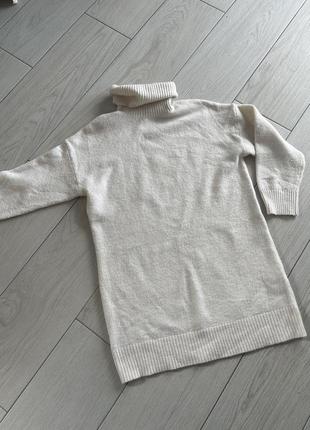 Стильный удлиненный свитер mng5 фото