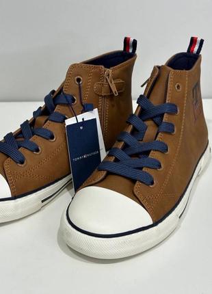 Кеди tommy hilfiger коричневі2 фото