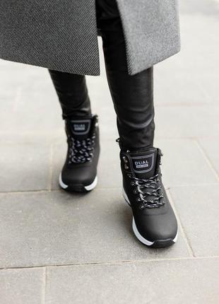 Зимові чоботи