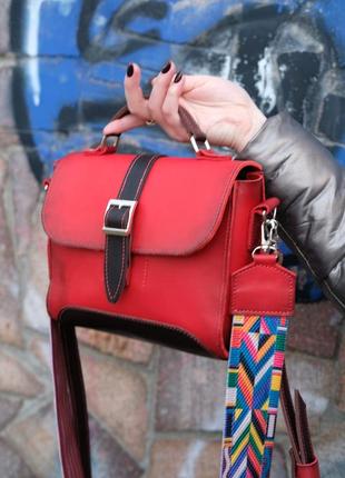 Жіноча шкіряна сумочка березня ручної роботи колір червоний