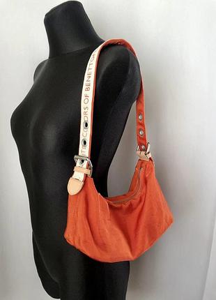 Benetton y2k сумочка сумка оранжева маленька багет стиль 2000 united colors of benetton