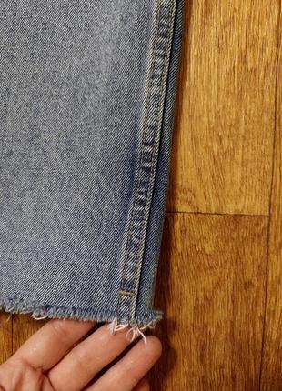 Прямые джинсы с необработаном низом3 фото