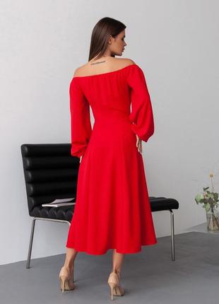 Красное ретро платье с разрезом4 фото