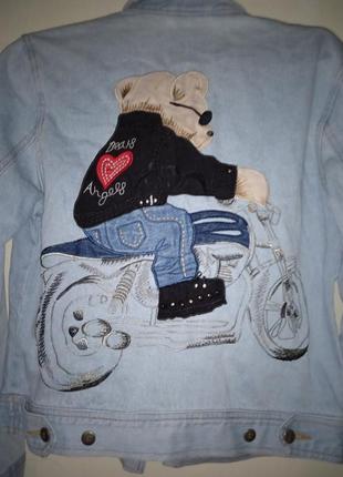 Джинсовый пиджак с картинкой1 фото