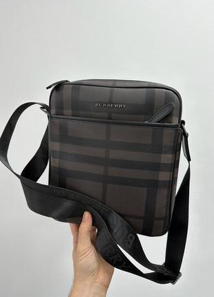 Коричнева барсетка burberry large messenger bag men crossbody shoulder bag brown2 фото