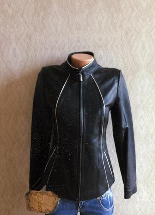 Курточка весна/осінь