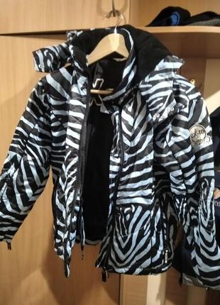 Тепла зимова куртка