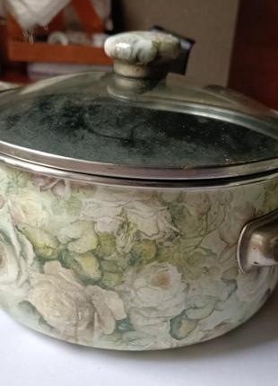 Комплект кастрюли и сковородка