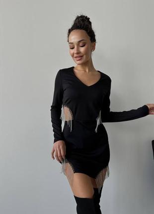 Платье мини с разрезом по ножке с длинными рукавами и вырезами на талии короткое вечернее платье с металлической бохрамой камешками черная трендовая2 фото