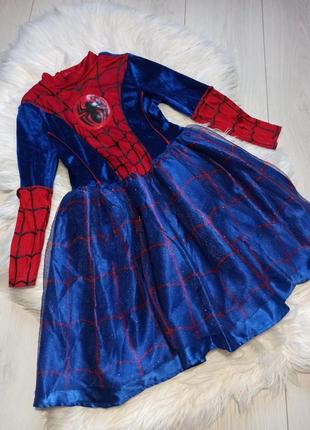 Платье паук