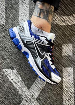 Чоловічі кросівки "nike zoom vomero 5  se sp "racer blue"