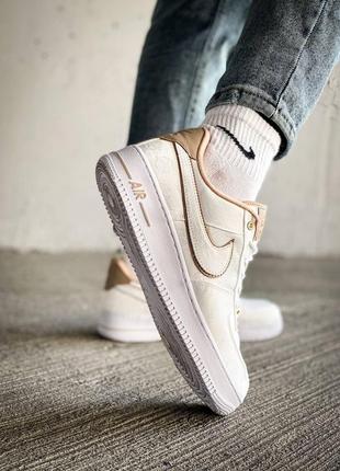 Кроссовки nike air force "07 lx white/bio beige"4 фото