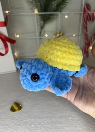Вʼязана іграшка черепашка , жовто- блакитна черепаха5 фото
