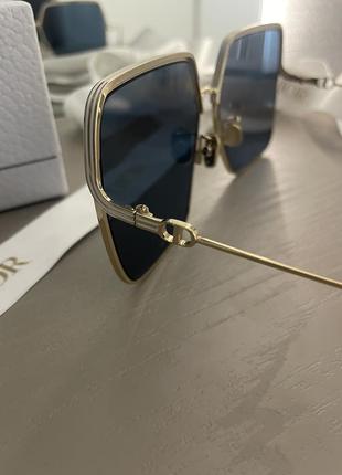 Солнцезащитные очки dior5 фото