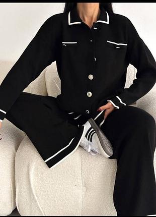 Коричневый, молочный, черный. стильный костюм