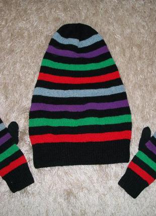 Комплект шапка чулок и рукавички