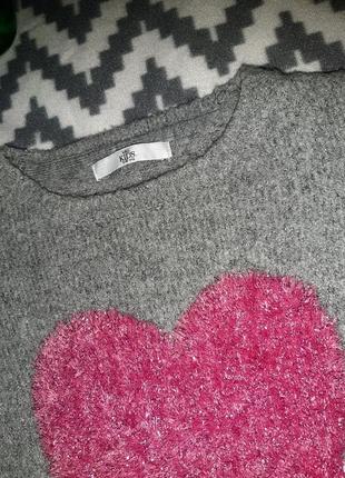 Серый милый свитер с сердечками2 фото