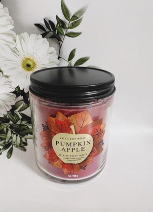 Свічка pumpkin apple від bath and body works2 фото