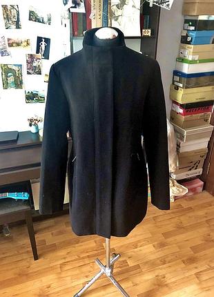 Чорне пальто springfield