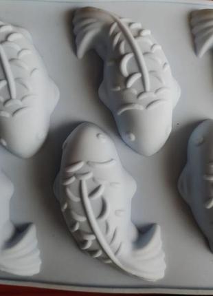 Форма для выпечки, желе рыбки