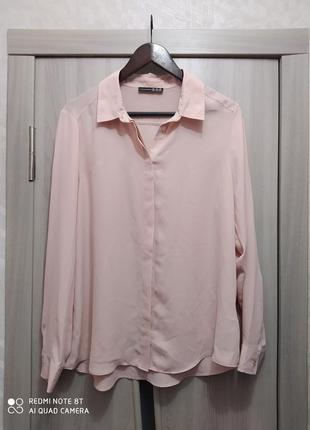 Трендова пудрова блузка рубашка