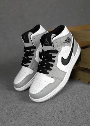 Чоловічі високі кросівки | nike air jordan 1 high | білі/сірі | шкіра, :42