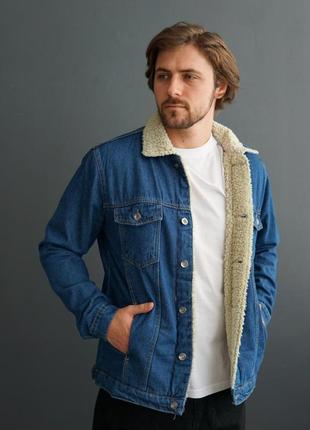 Мужская стильная утеплённая джинсовая куртка синяя размер м. мужская джинсовка на меху