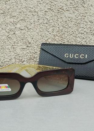 Брендові жіночі сонцезахисні окуляри коричневі з золотистою дружкою поляризированые вузькі