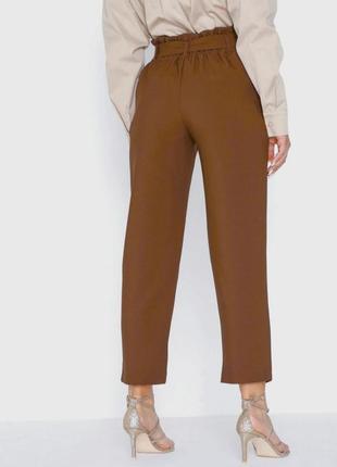 Укороченные брюки женские с высокой талией, поясом и карманами брюки4 фото