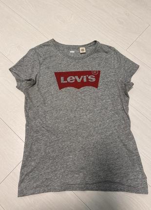 Футболка жіноча levis1 фото