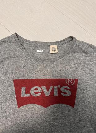 Женская футболка levis2 фото