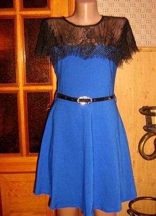 Красивое платье с кружевом ресничка lefon. размер 40. сток！