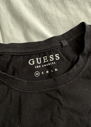 Футболка guess