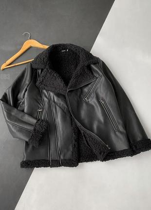 Куртка кожаная утепленная черная