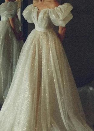 Весильное платье, ткань мерцающий глиттер, принцесса,