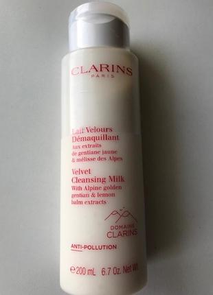 Очищающее молочко для лица clarins velvet cleansing milk, 200 мл5 фото